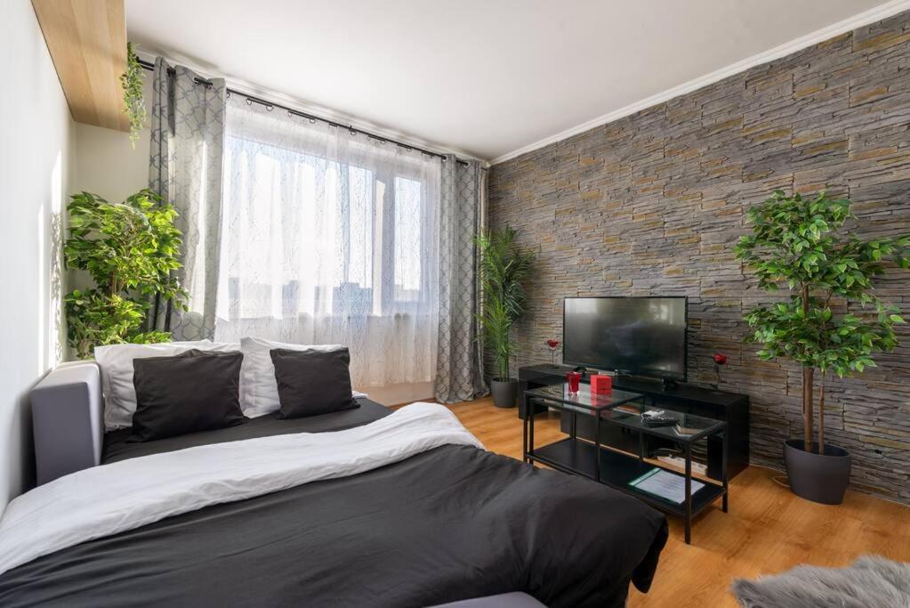 Apartamento Spacious And Bright Flat Between Airport & Center Budapest Exterior foto