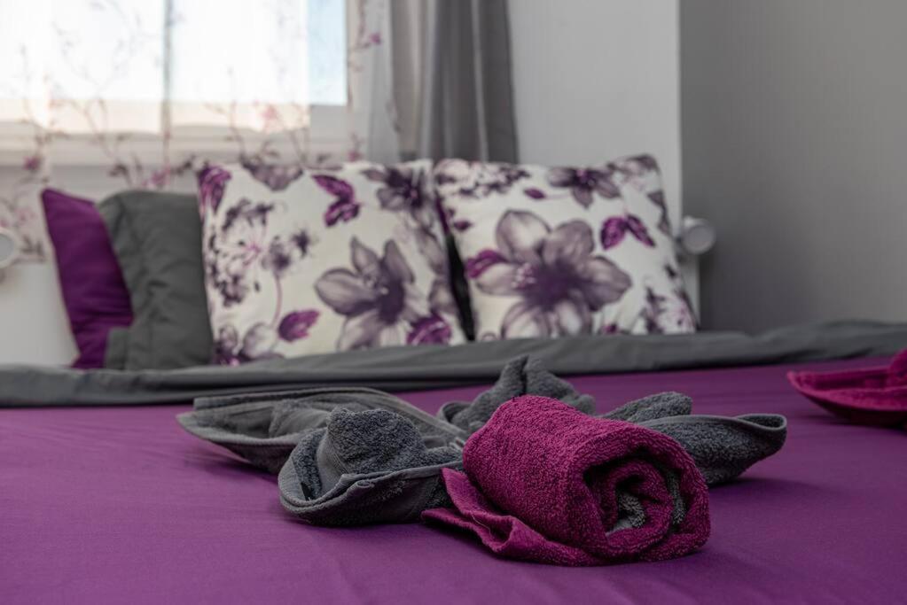 Apartamento Spacious And Bright Flat Between Airport & Center Budapest Exterior foto